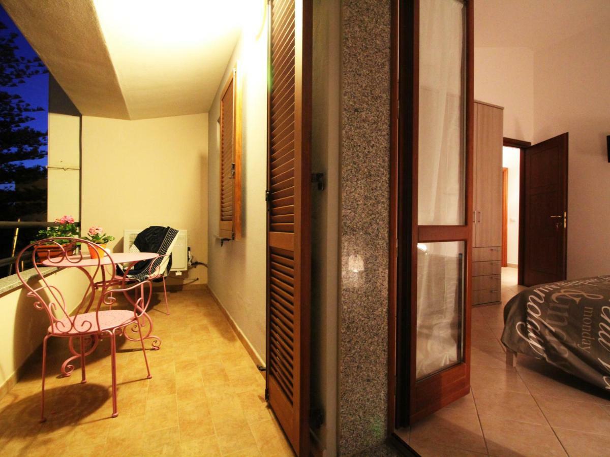 Aqui Bed & Breakfast Alghero Exterior photo